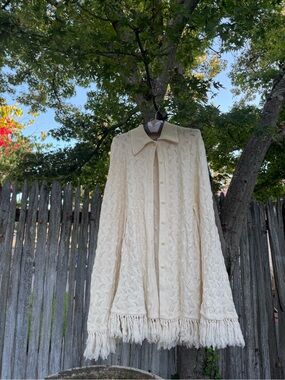 American Vintage Cream Cable Knit Button-Front Fringe Cardigan